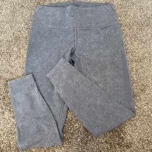 Lululemon wunder under size 12